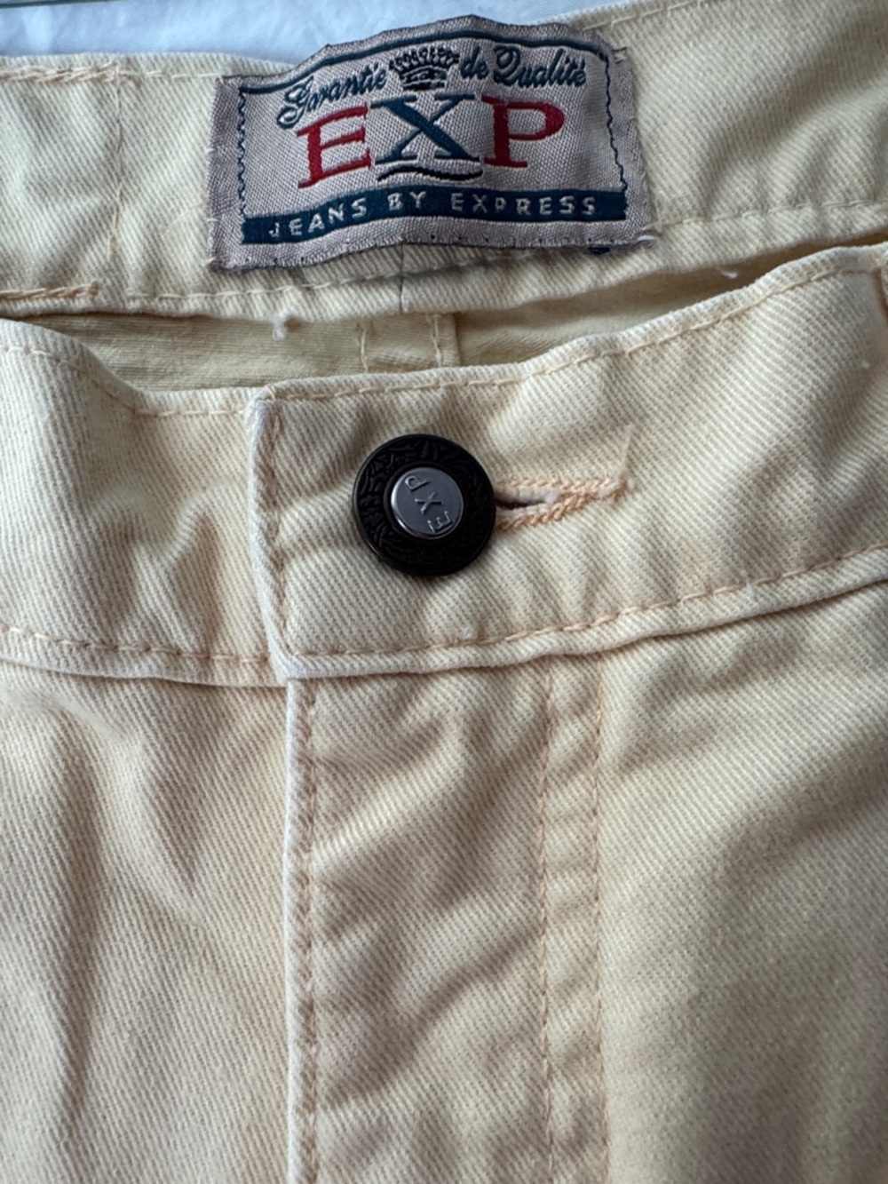 Vintage Express Butter Yellow High-Rise Tapered Leg Jeans - Picture 4 of 6
